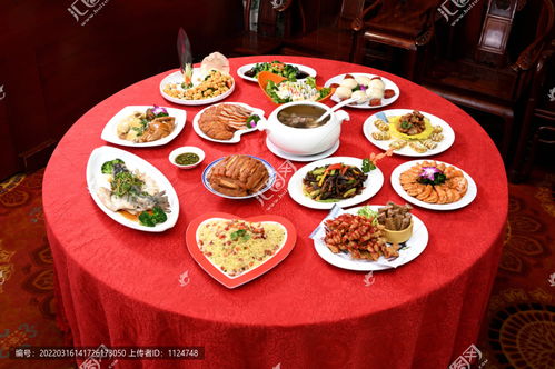 一桌子菜,中国菜系,食品餐饮,摄影素材,汇图网